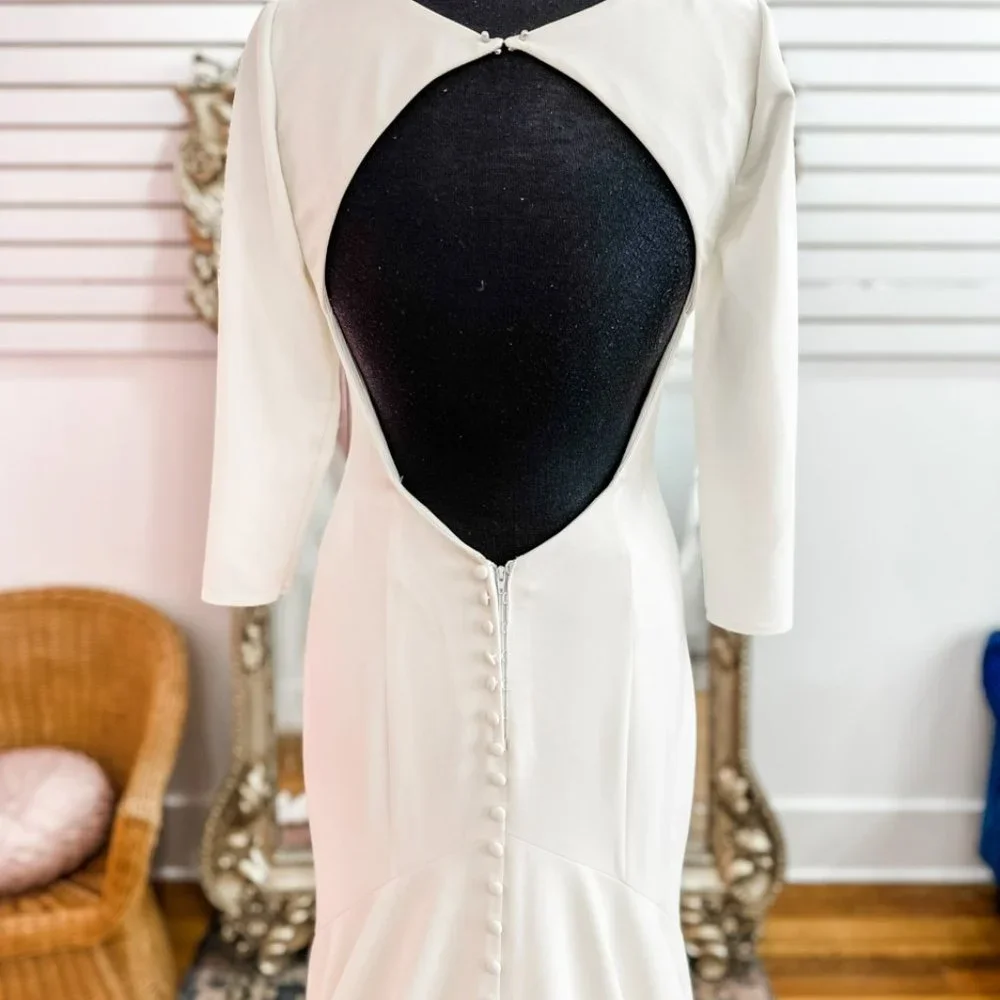 Brand New Allure #3401, New Wedding Dress, White Dress, Wedding Gown Size 8 - Picture 10 of 13